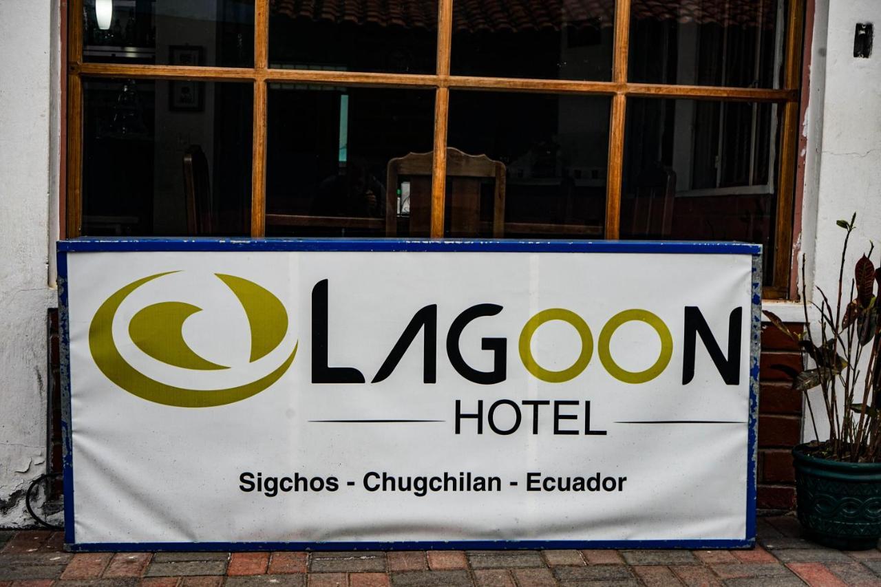 Lagoon Hotel Chugchilán Exteriör bild